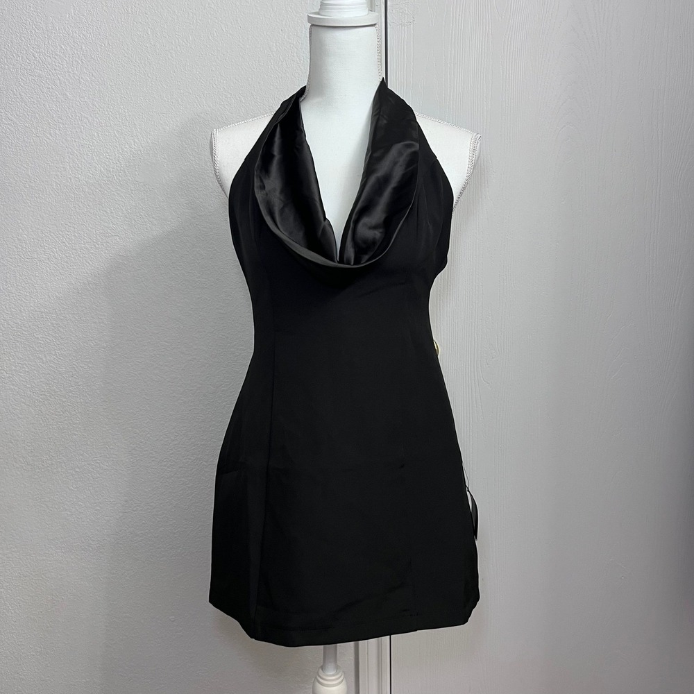 NWT Lulus Perfected Finesse Black Cowl Halter A-Line Mini Dress Size Small - Picture 3 of 10